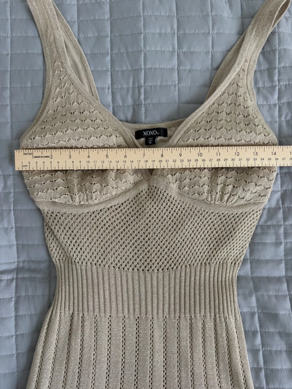 XOXO Neutral Knit V-Neck Dress in Beige Size M - Picture 9 of 11